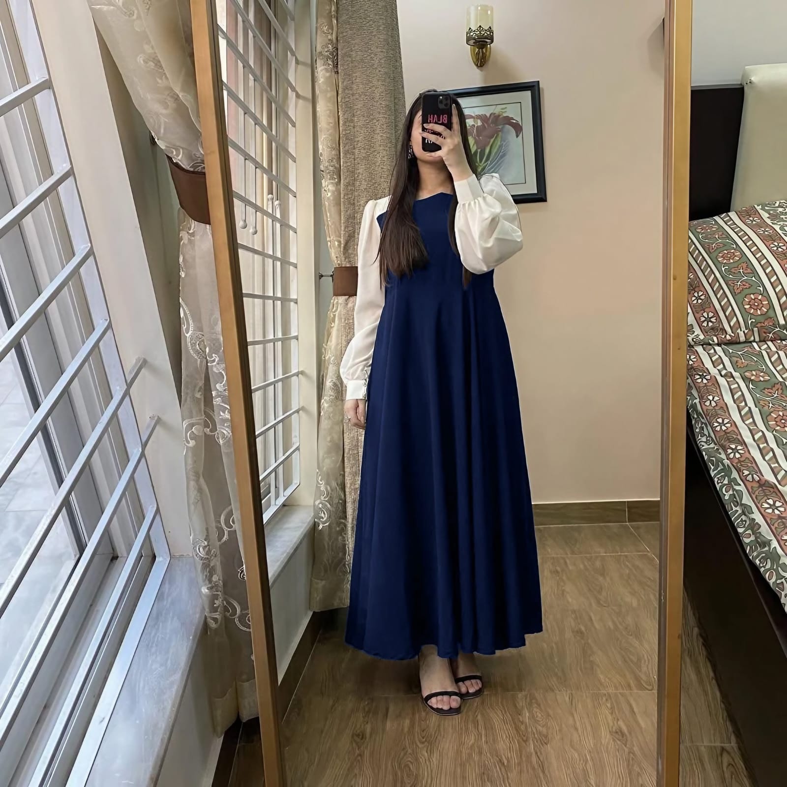 Front And Back Platted Design With White Sleeves Maxi