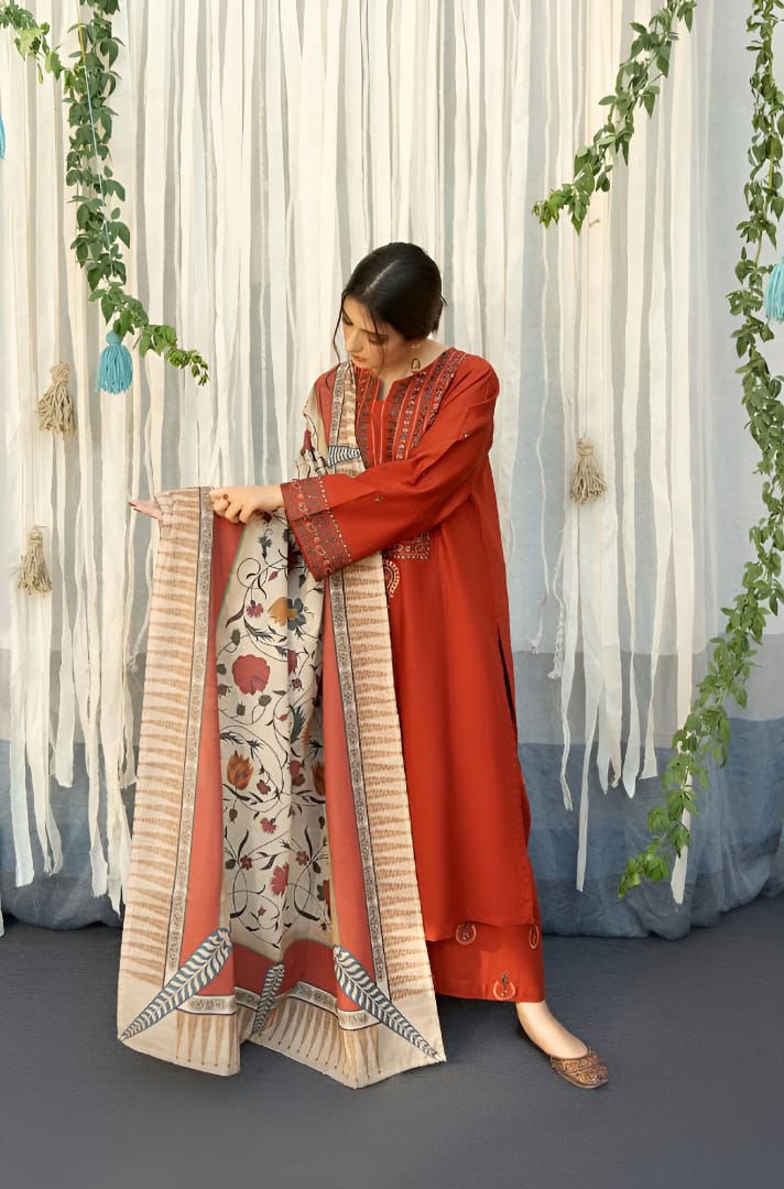 Urge Luxury 3 Pcs With Turkashi Diamond Dupatta