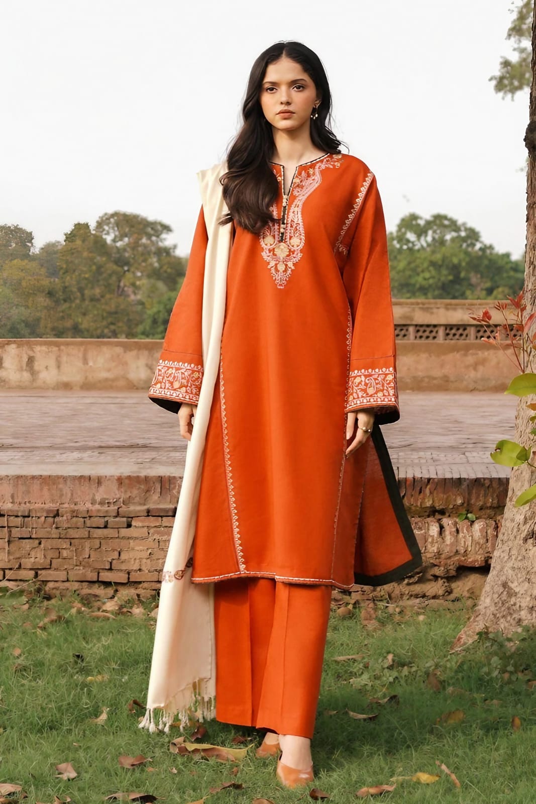 ZARA SHAHJAHAN - Dhanak 3pc with Emb Shawl